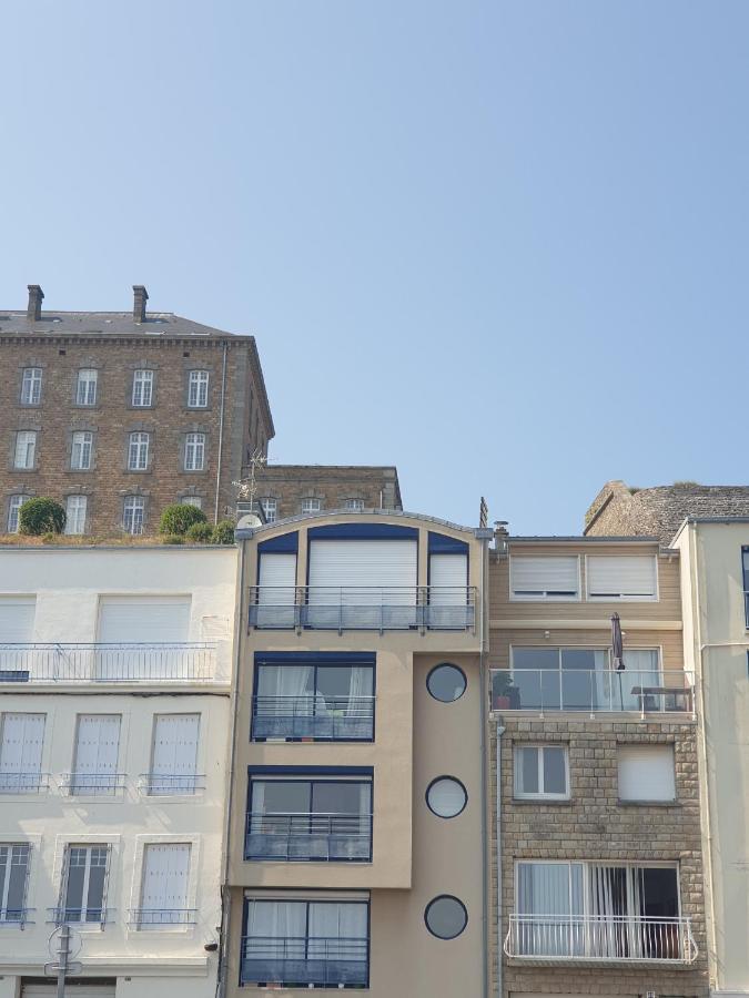 Le Guepratte Lejlighed Granville Eksteriør billede